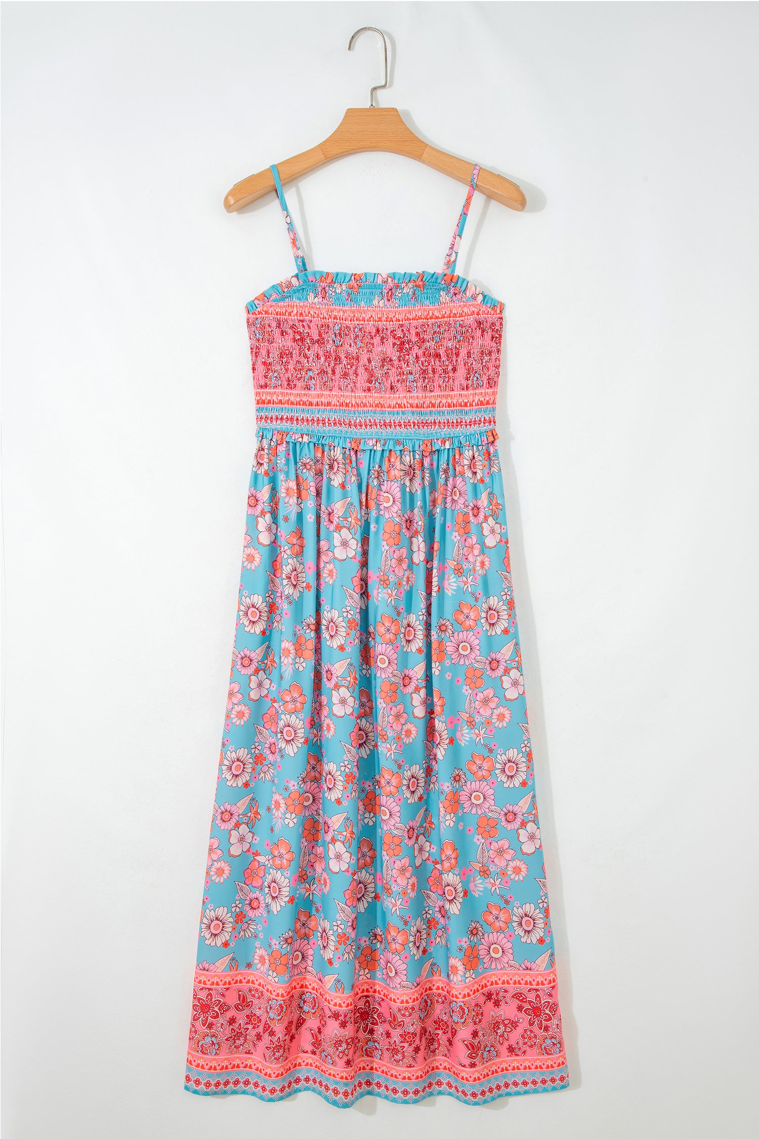 Langes Kleid mit Spaghettiträgern